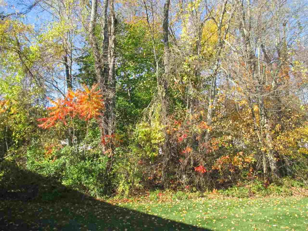 32 Meredith Drive Hampstead NH 03841