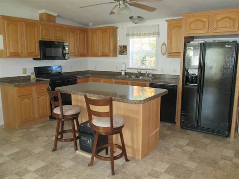 32 Meredith Drive Hampstead NH 03841