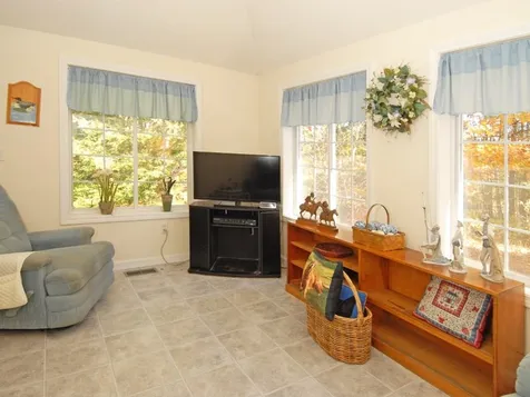 31 Henderson Road Gilford NH 03249