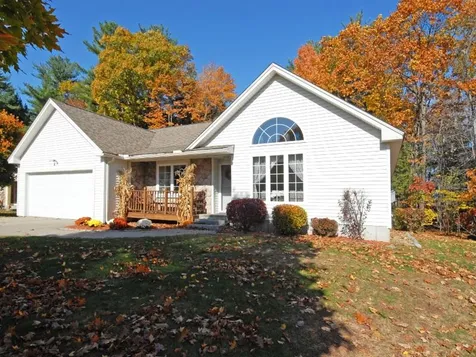 31 Henderson Road Gilford NH 03249