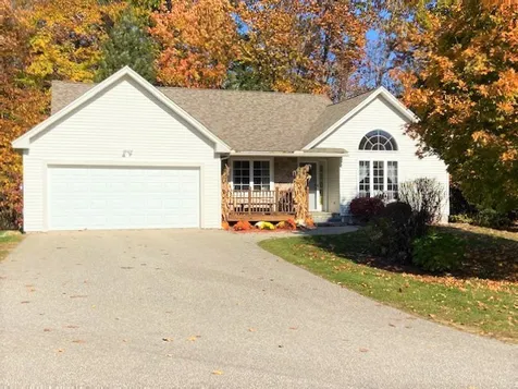 31 Henderson Road Gilford NH 03249