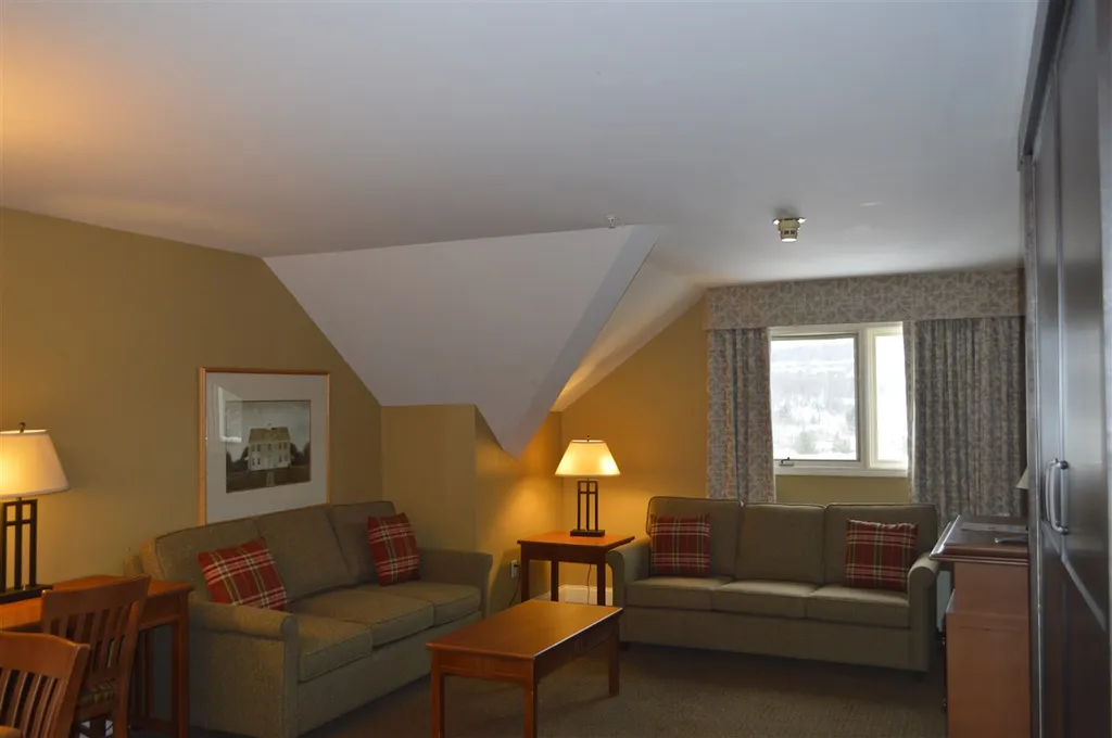 89 Grand Summit Way Dover VT 05356