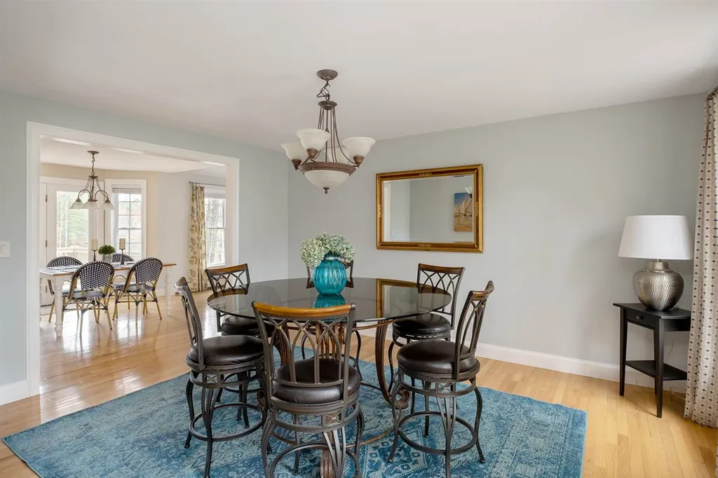 35 Sandpiper Drive Dover NH 03820