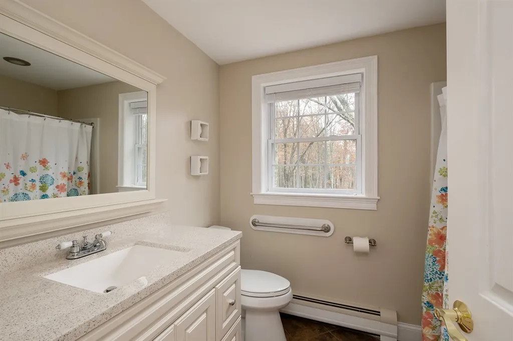 35 Sandpiper Drive Dover NH 03820
