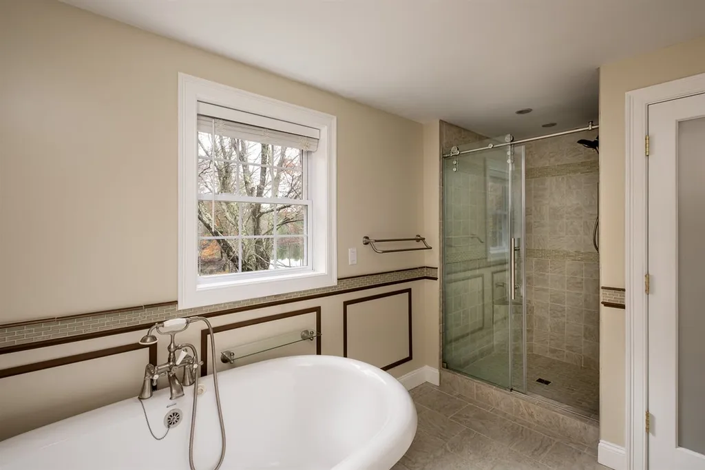 35 Sandpiper Drive Dover NH 03820