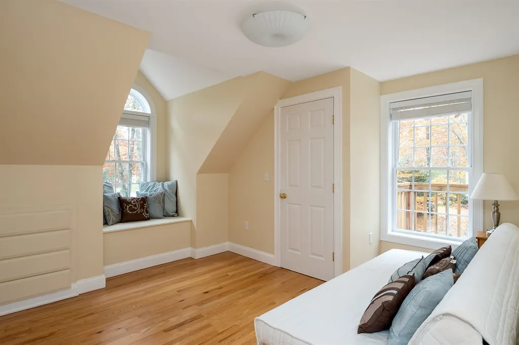 35 Sandpiper Drive Dover NH 03820