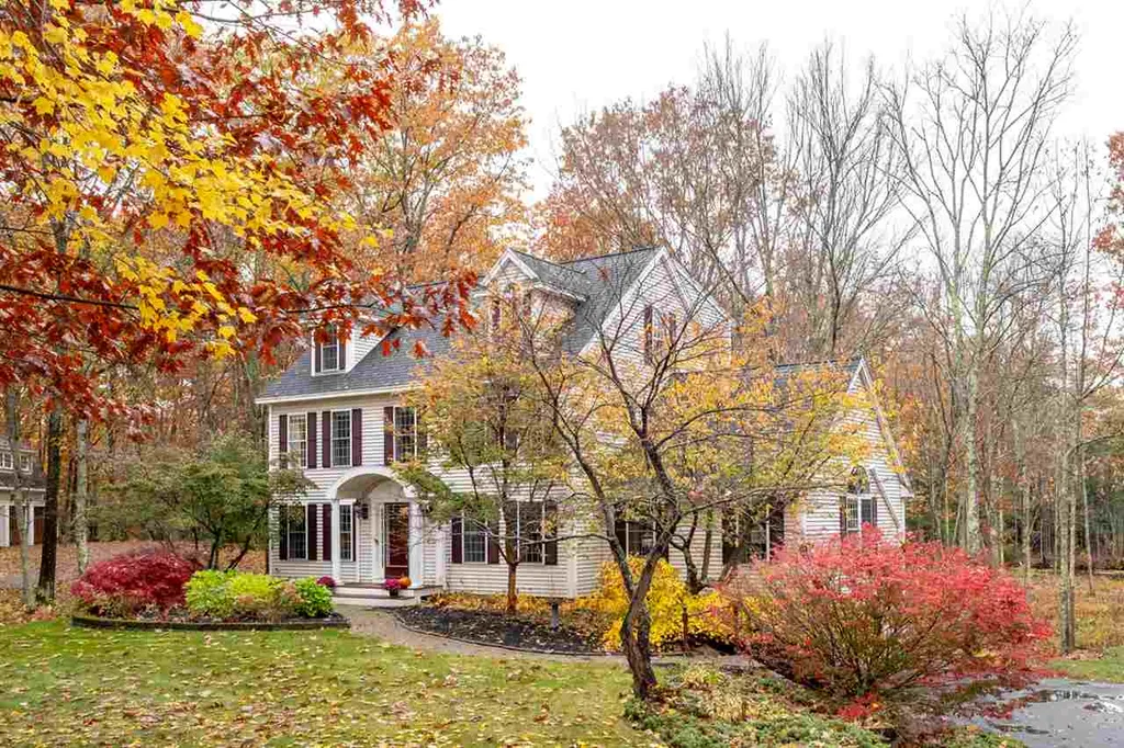 35 Sandpiper Drive Dover NH 03820