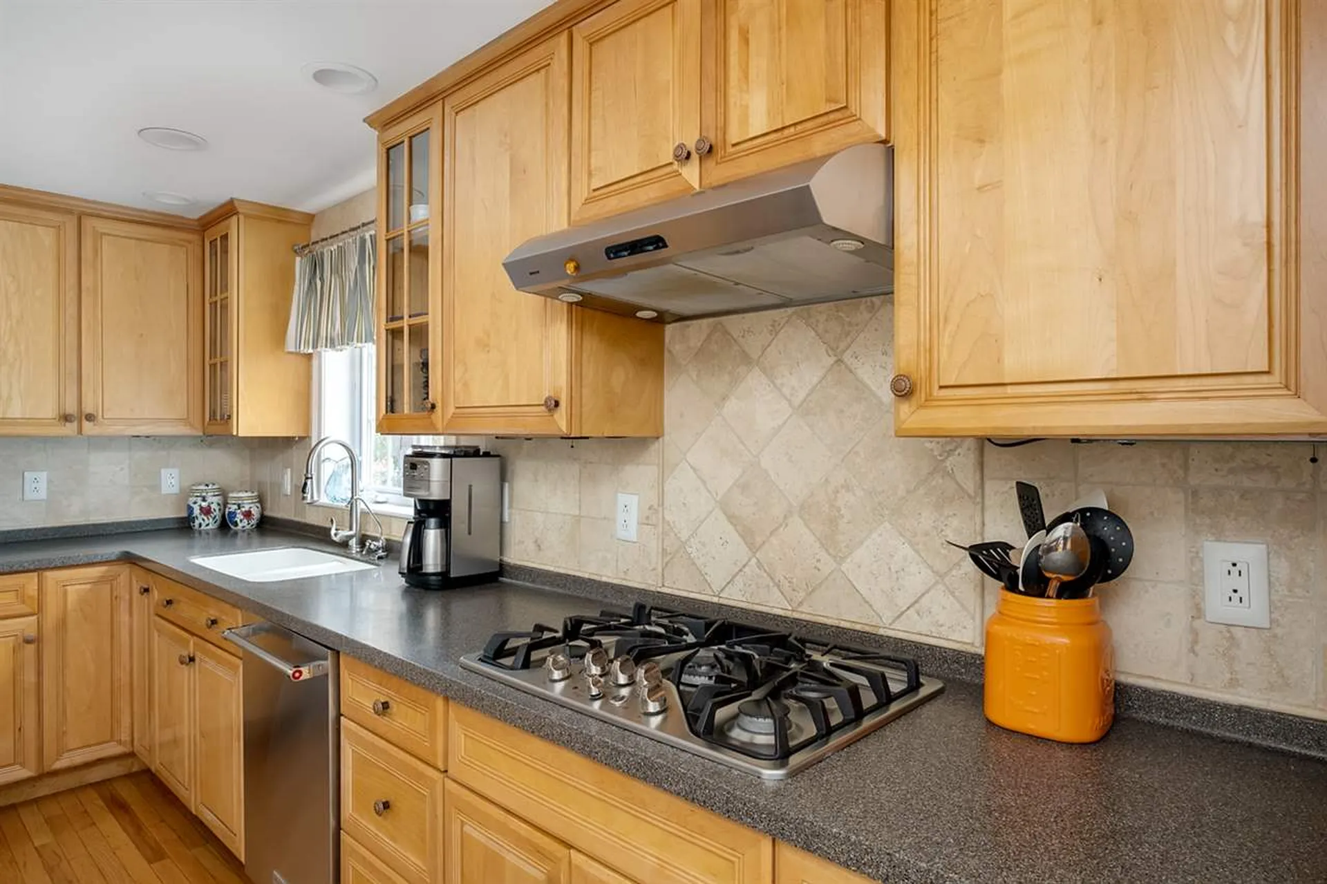 35 Sandpiper Drive Dover NH 03820