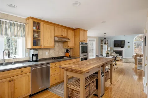 35 Sandpiper Drive Dover NH 03820