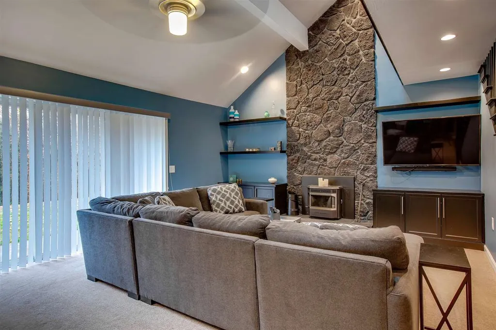 57 Summit Drive New Boston NH 03070