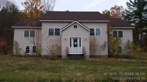 30 Plain Road Hinsdale NH 03451