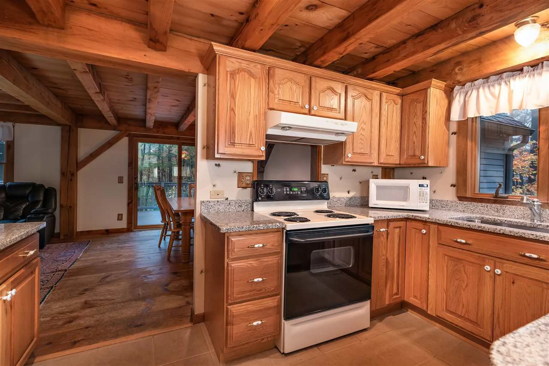28 Vineyard Way Belmont NH 03220
