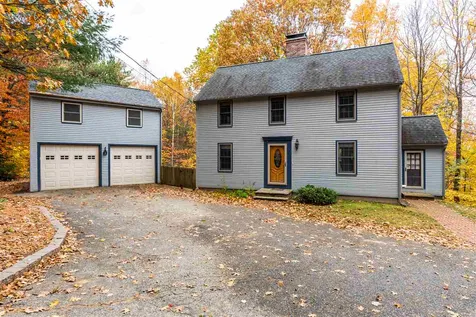 28 Vineyard Way Belmont NH 03220