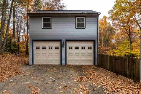 28 Vineyard Way Belmont NH 03220
