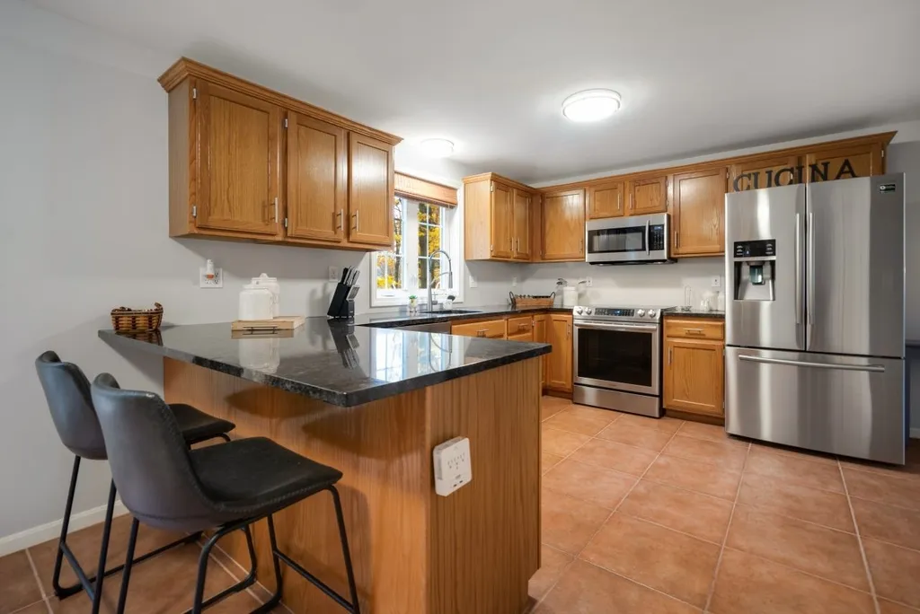 7 Julia Drive Hooksett NH 03106