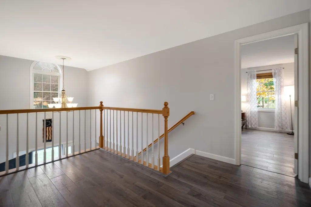 7 Julia Drive Hooksett NH 03106