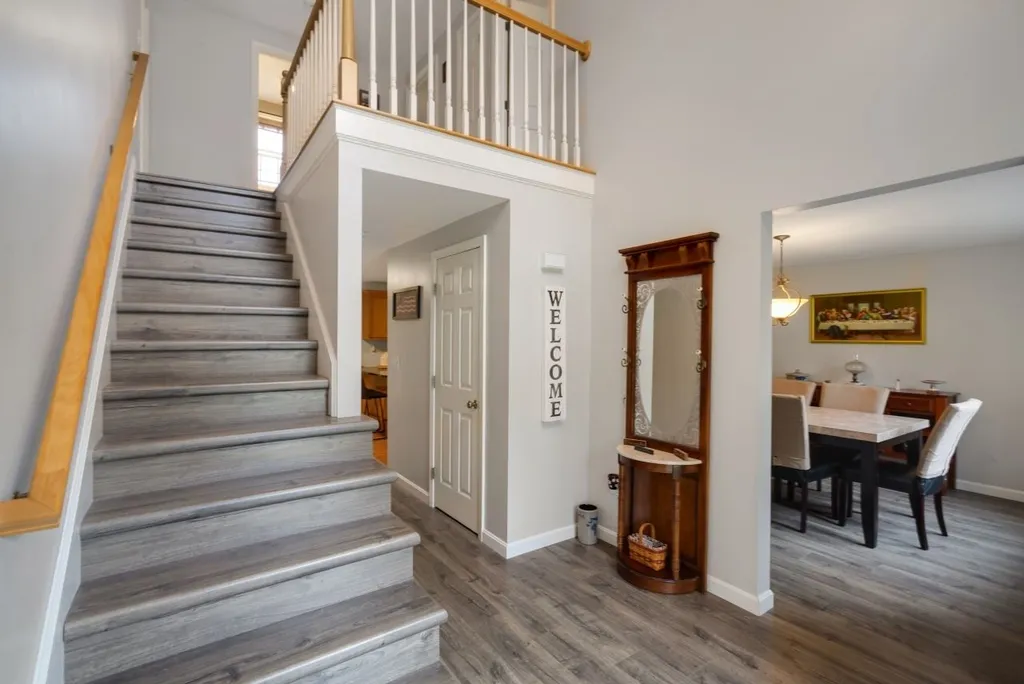 7 Julia Drive Hooksett NH 03106
