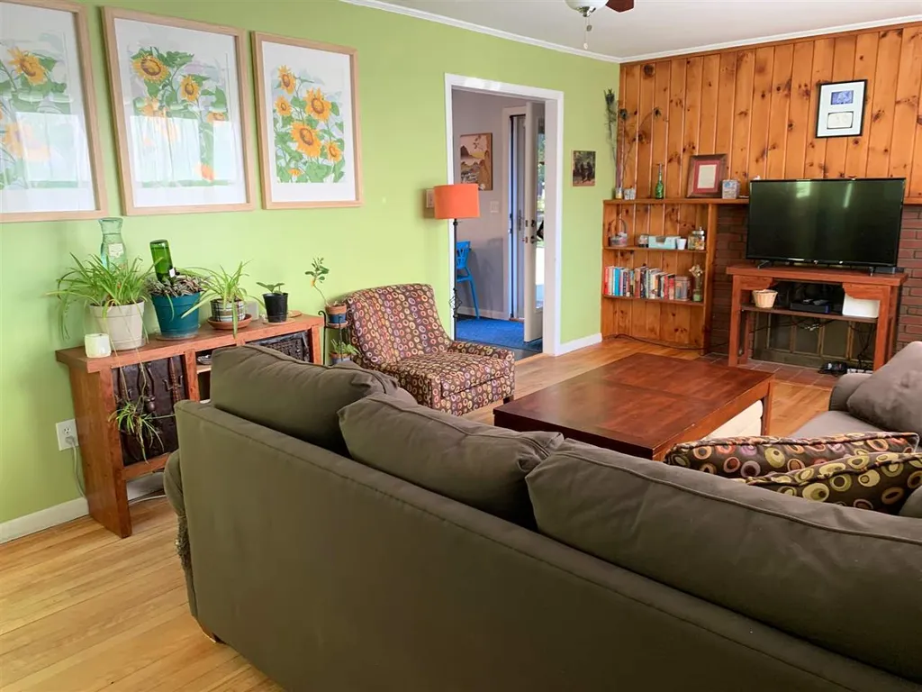 189 West Street Essex VT 05452