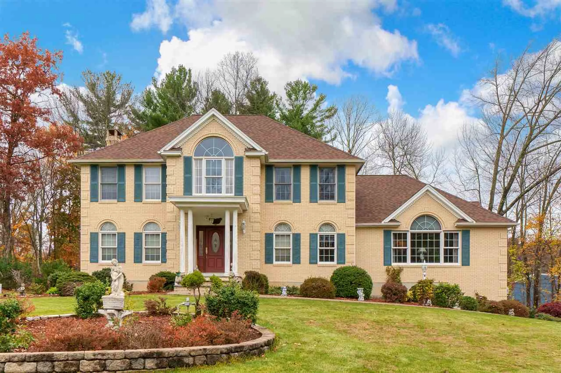 2 Orchid Springs Drive Atkinson NH 03811