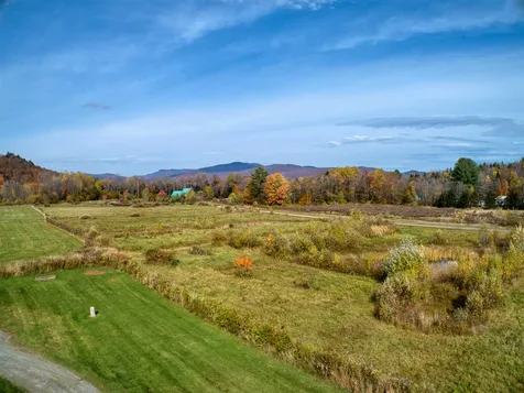 1939 Battle Row Road Hyde Park VT 05655