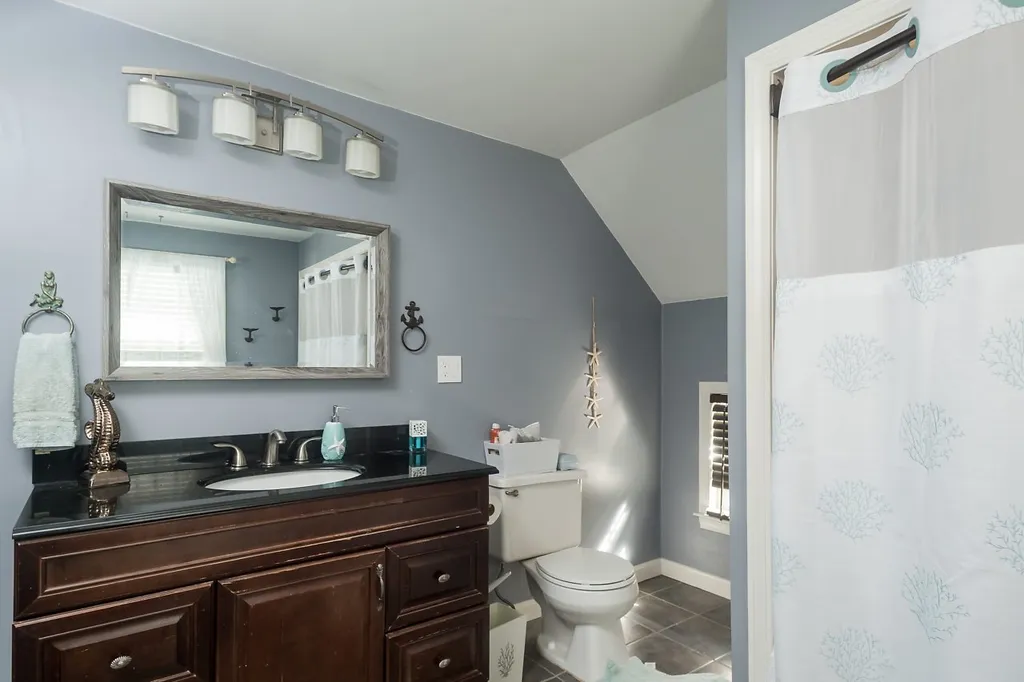 18 Mount Auburn Street Somersworth NH 03878