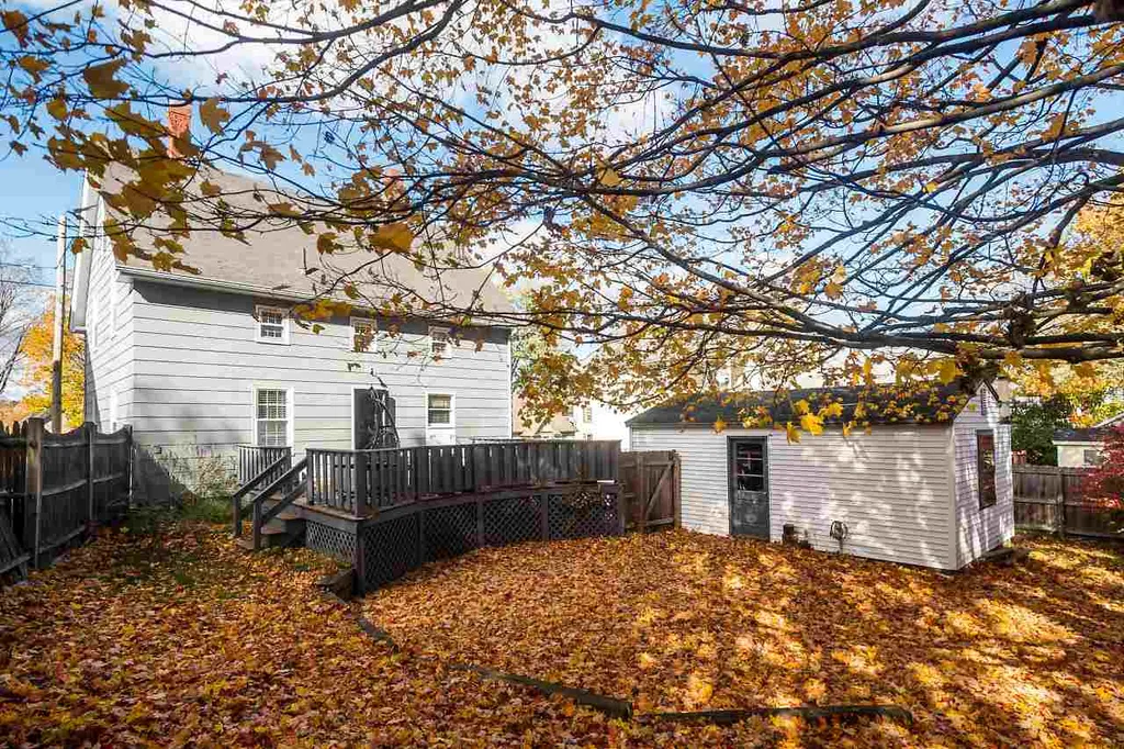18 Mount Auburn Street Somersworth NH 03878