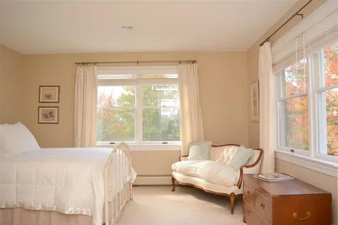29 Fairway Drive Grantham NH 03753