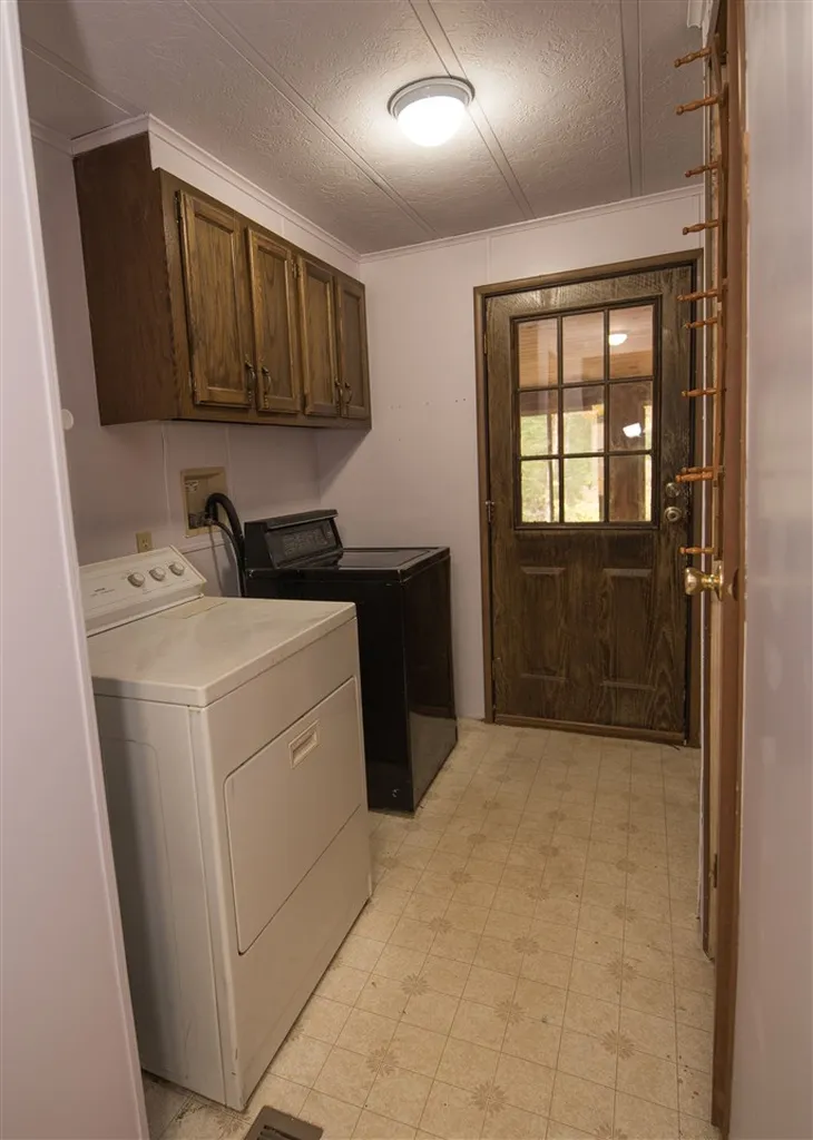 21 Rim Road Danville NH 03819