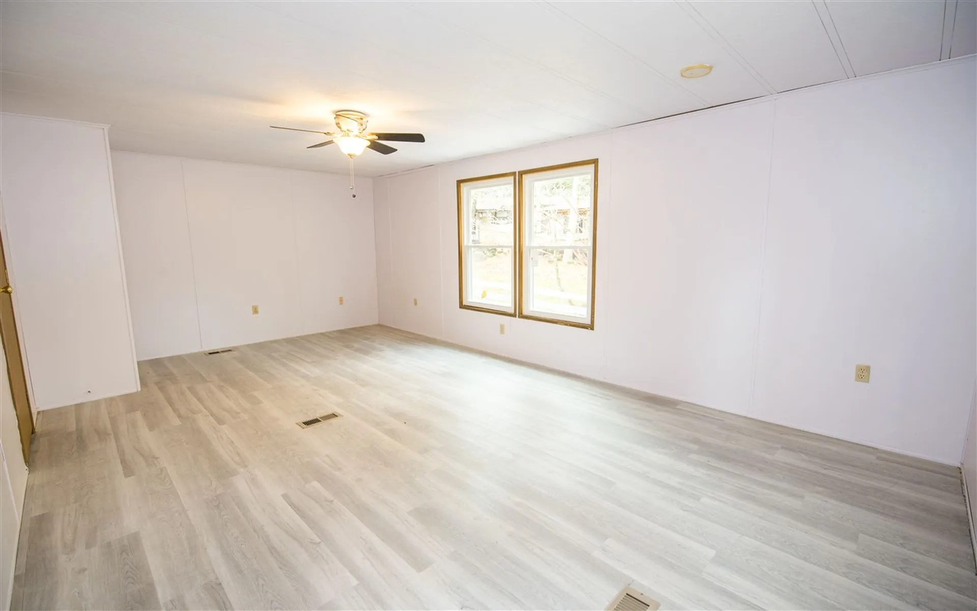 21 Rim Road Danville NH 03819