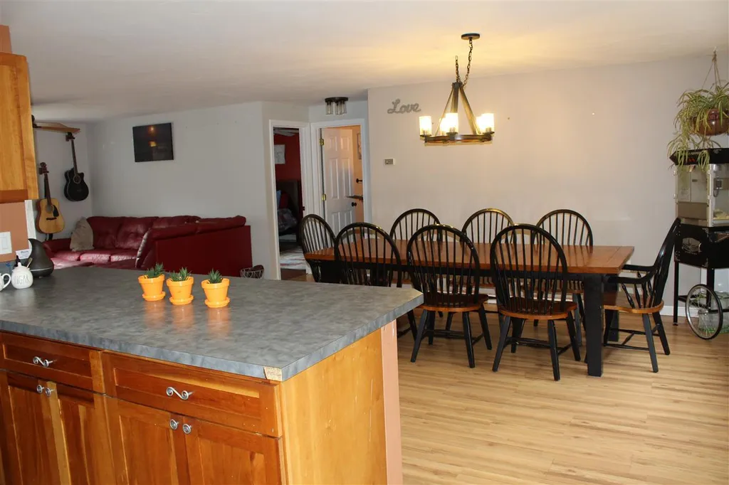 122 Crescent Street Bristol NH 03222