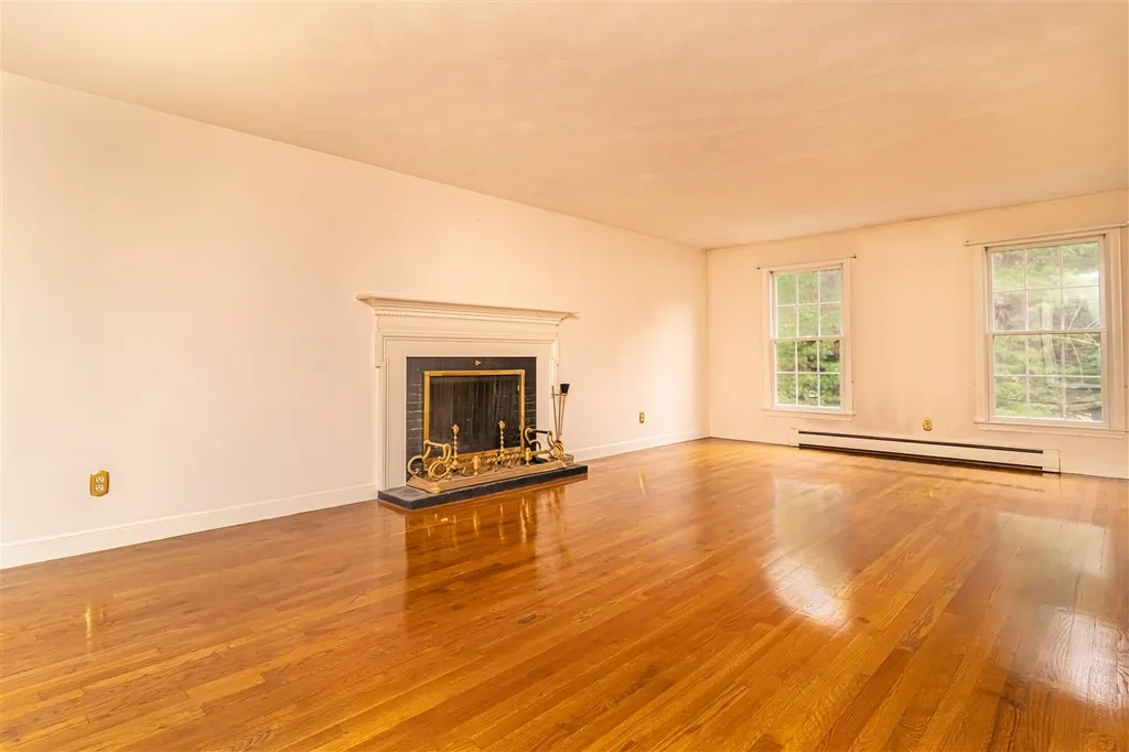 3 Meadow Lane Rochester NH 03867