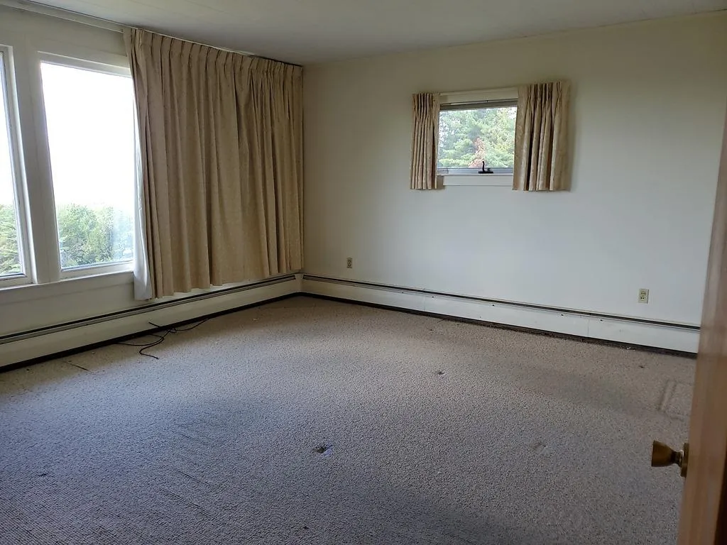 26 Skyline Terrace Claremont NH 03743