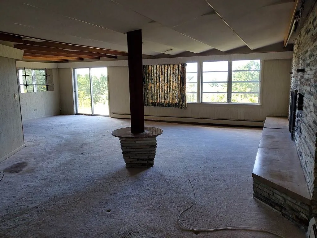 26 Skyline Terrace Claremont NH 03743