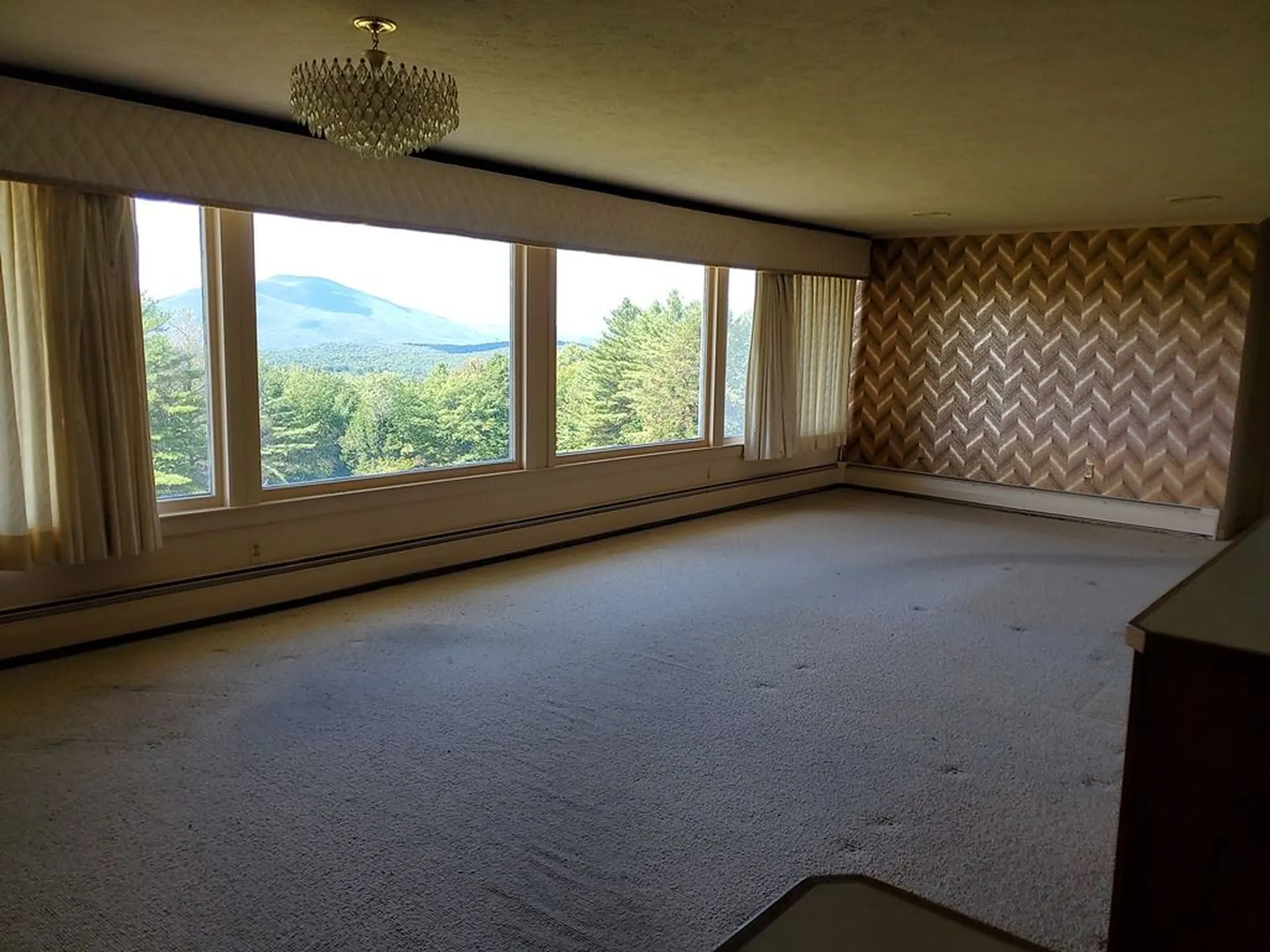 26 Skyline Terrace Claremont NH 03743