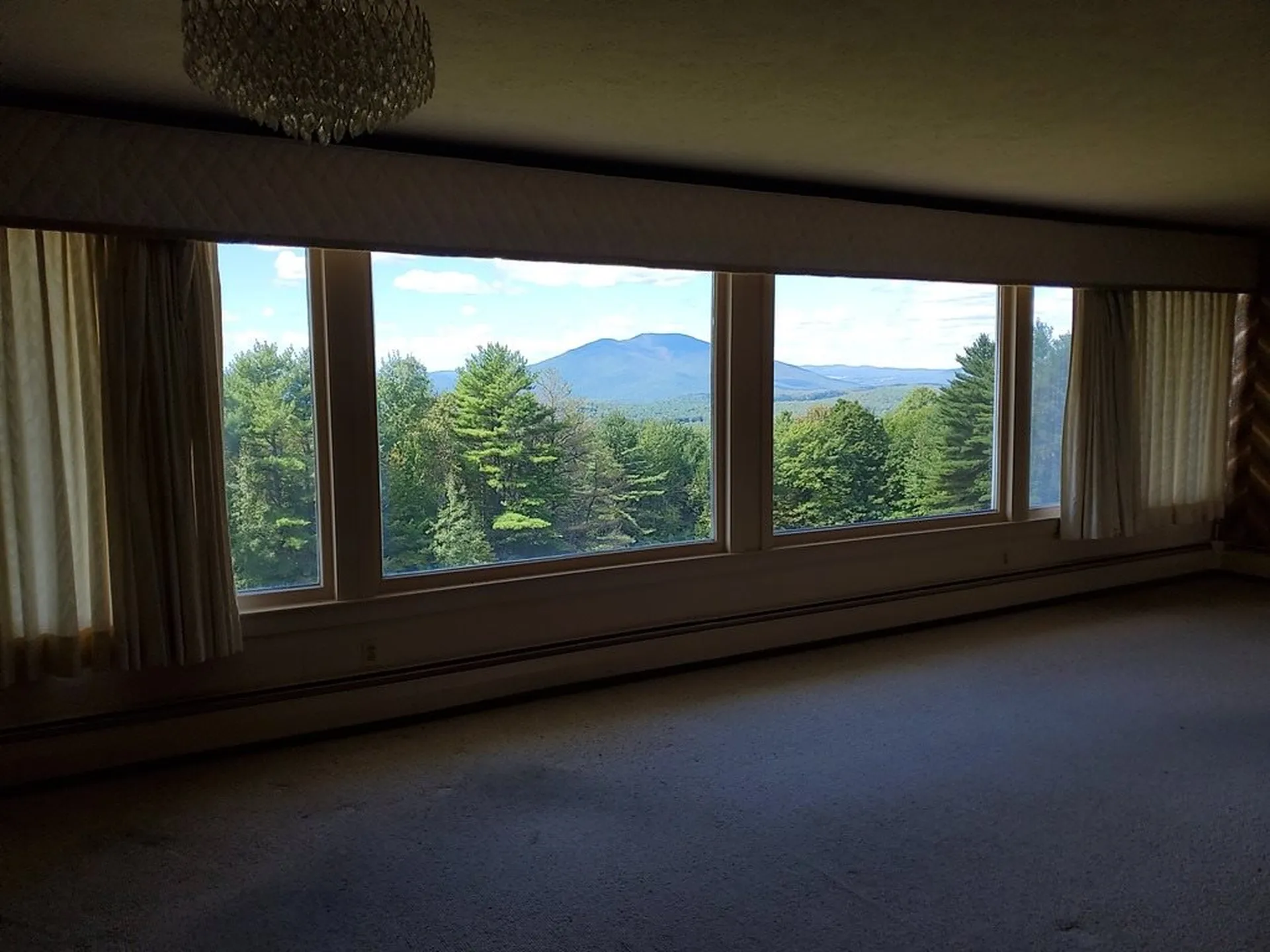 26 Skyline Terrace Claremont NH 03743