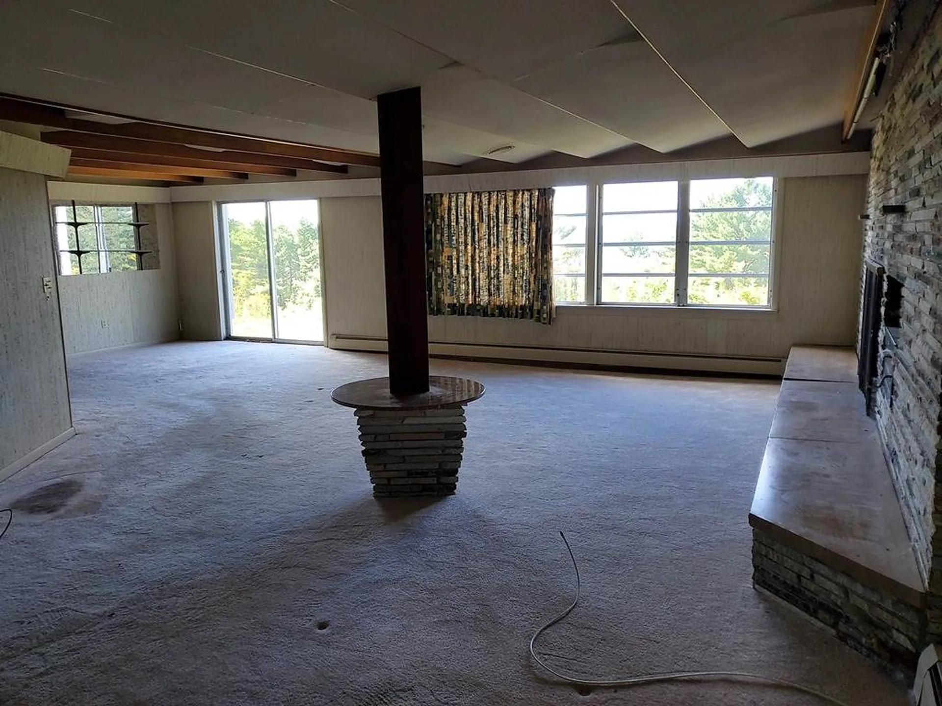 26 Skyline Terrace Claremont NH 03743
