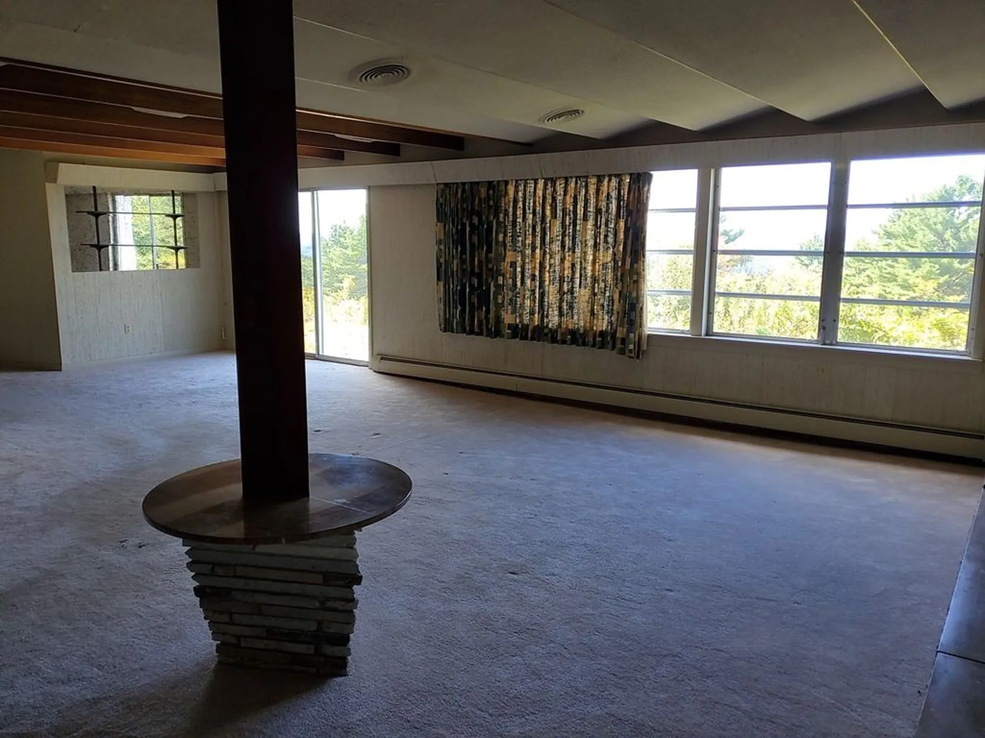 26 Skyline Terrace Claremont NH 03743