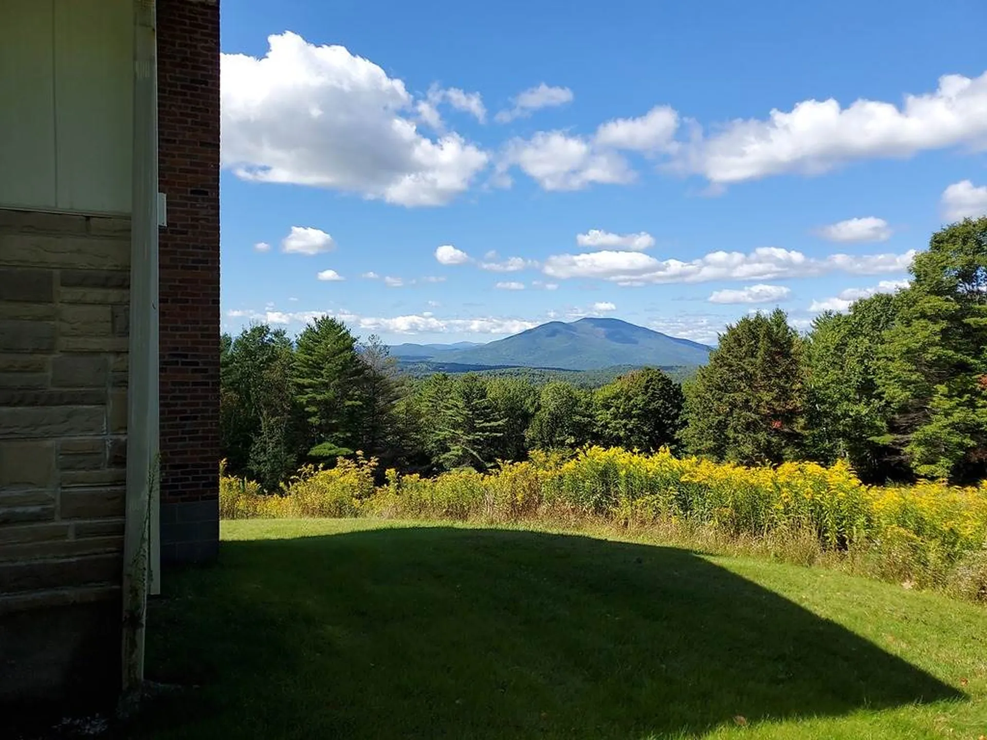 26 Skyline Terrace Claremont NH 03743