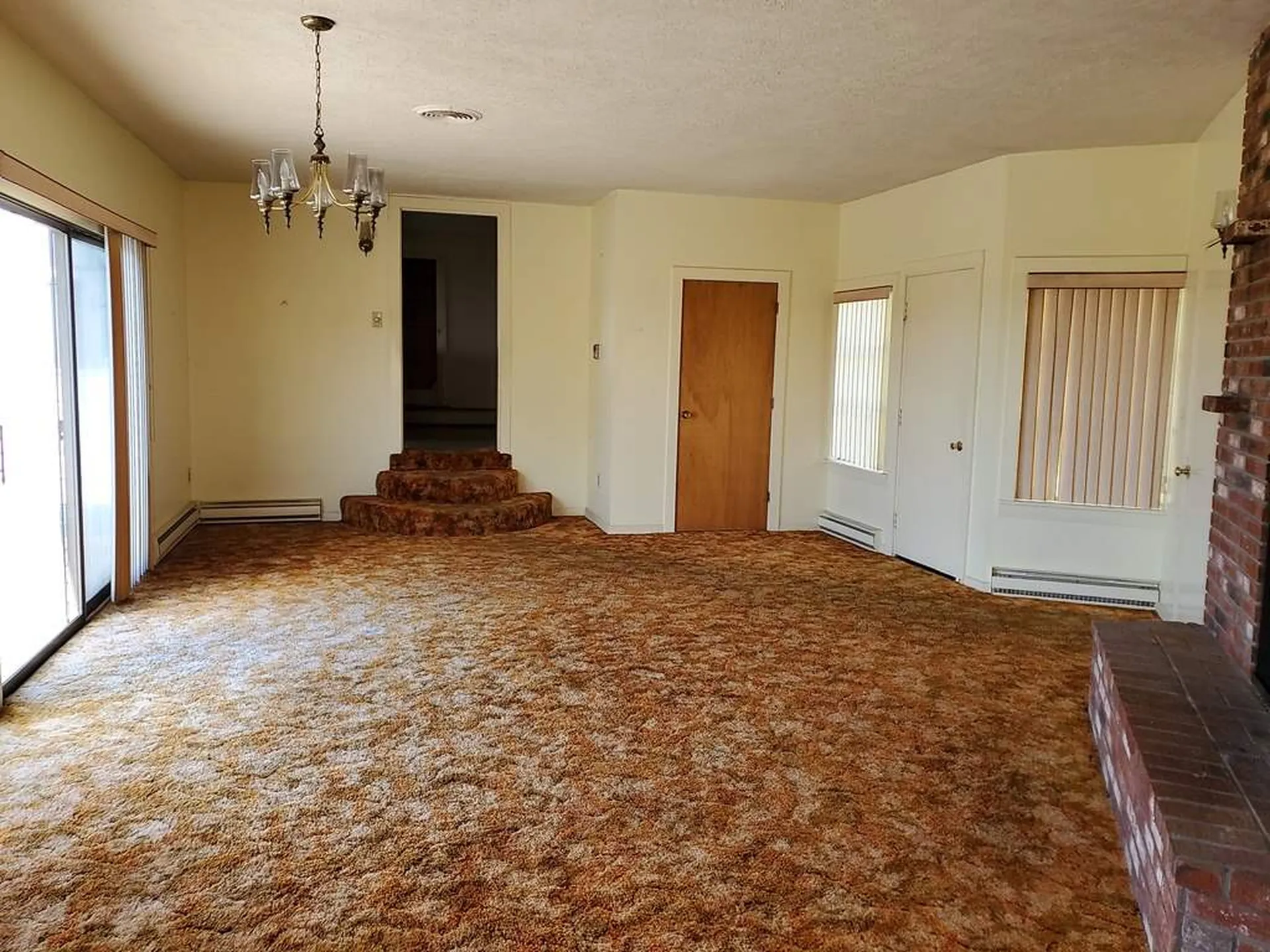 26 Skyline Terrace Claremont NH 03743