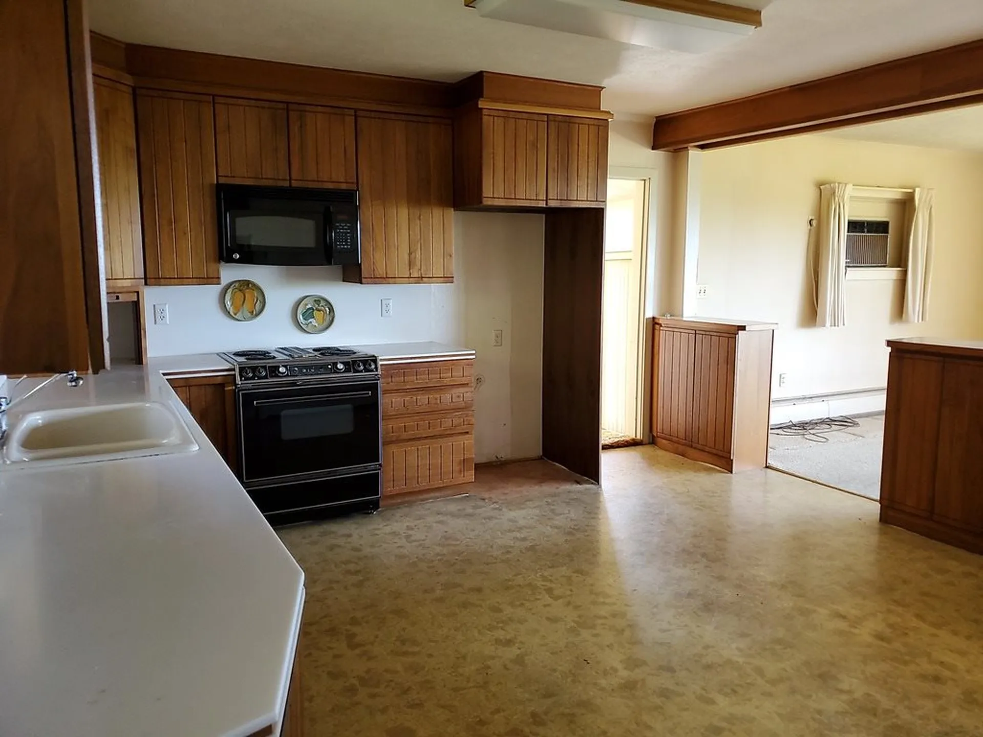 26 Skyline Terrace Claremont NH 03743