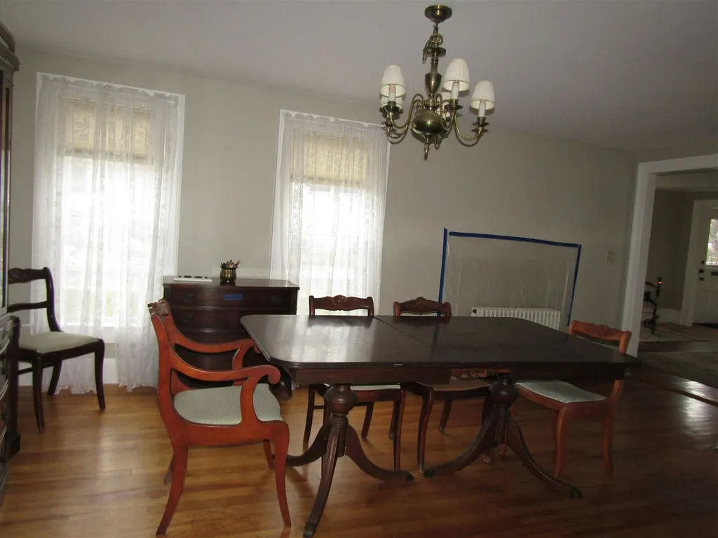 39 Pleasant Street Colebrook NH 03576