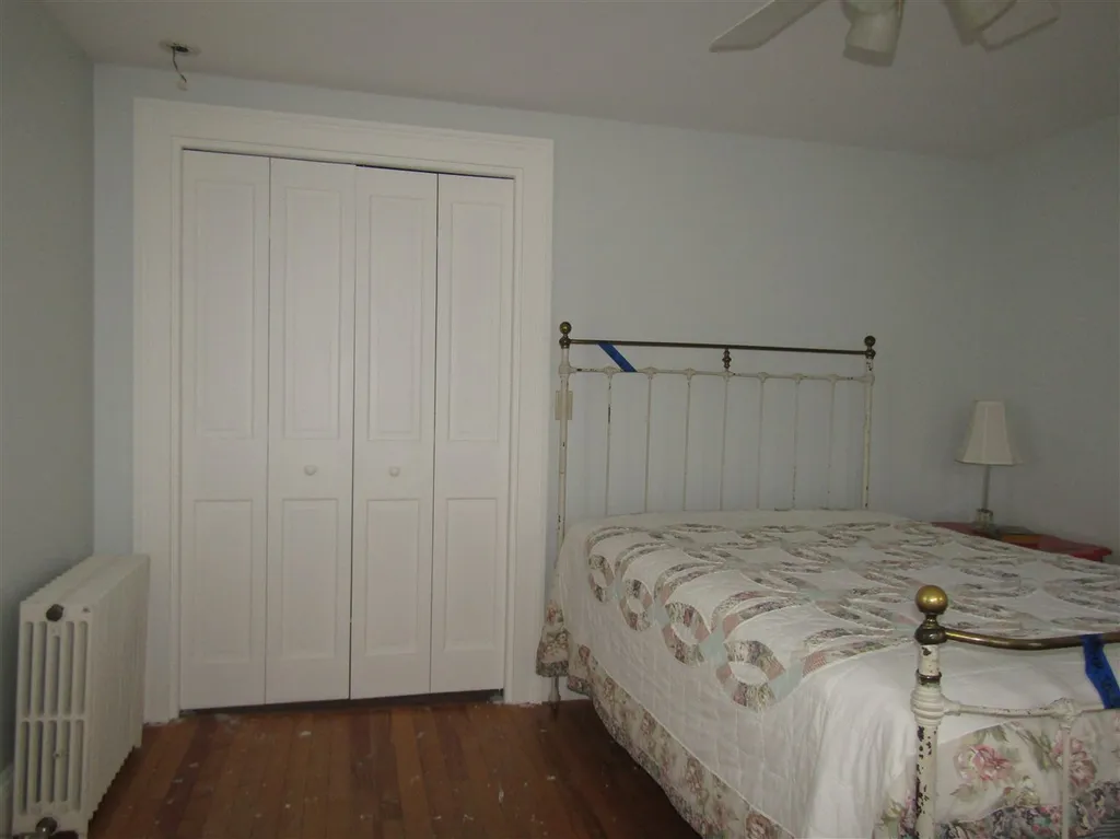 39 Pleasant Street Colebrook NH 03576