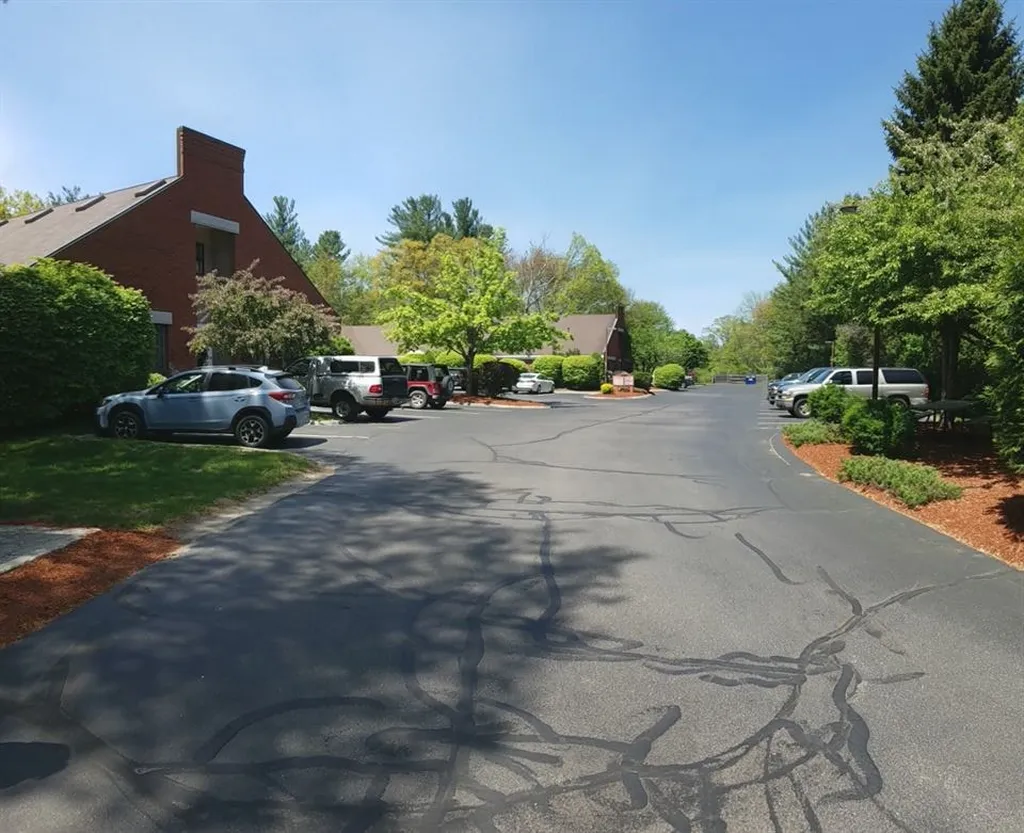 9 Cedarwood Drive Bedford NH 03110