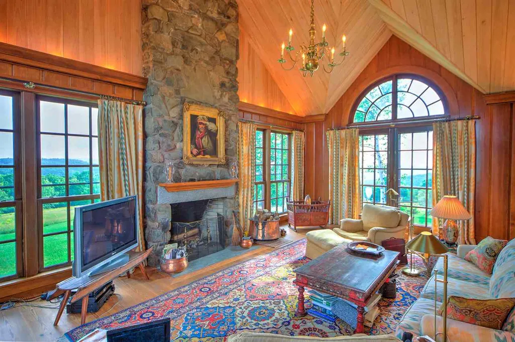 21 Havelok Hill Road Strafford VT 05072