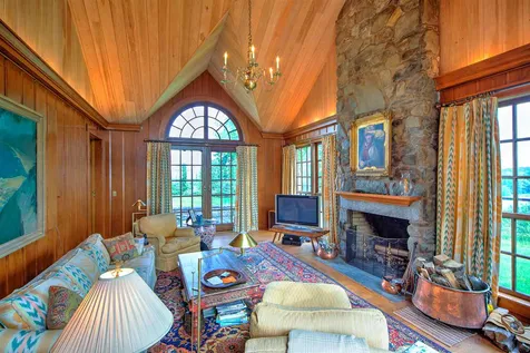 21 Havelok Hill Road Strafford VT 05072