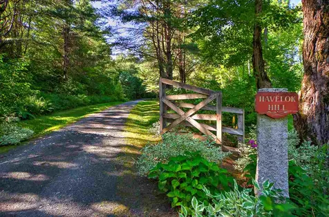 21 Havelok Hill Road Strafford VT 05072