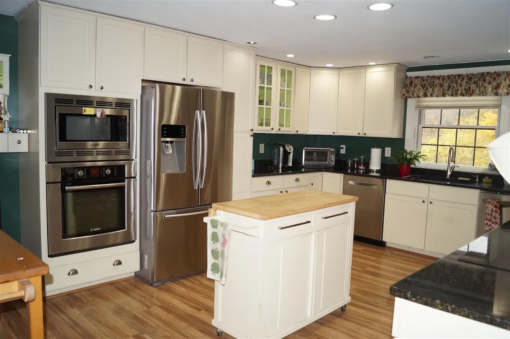 50 Valley Hill Road Pelham NH 03076