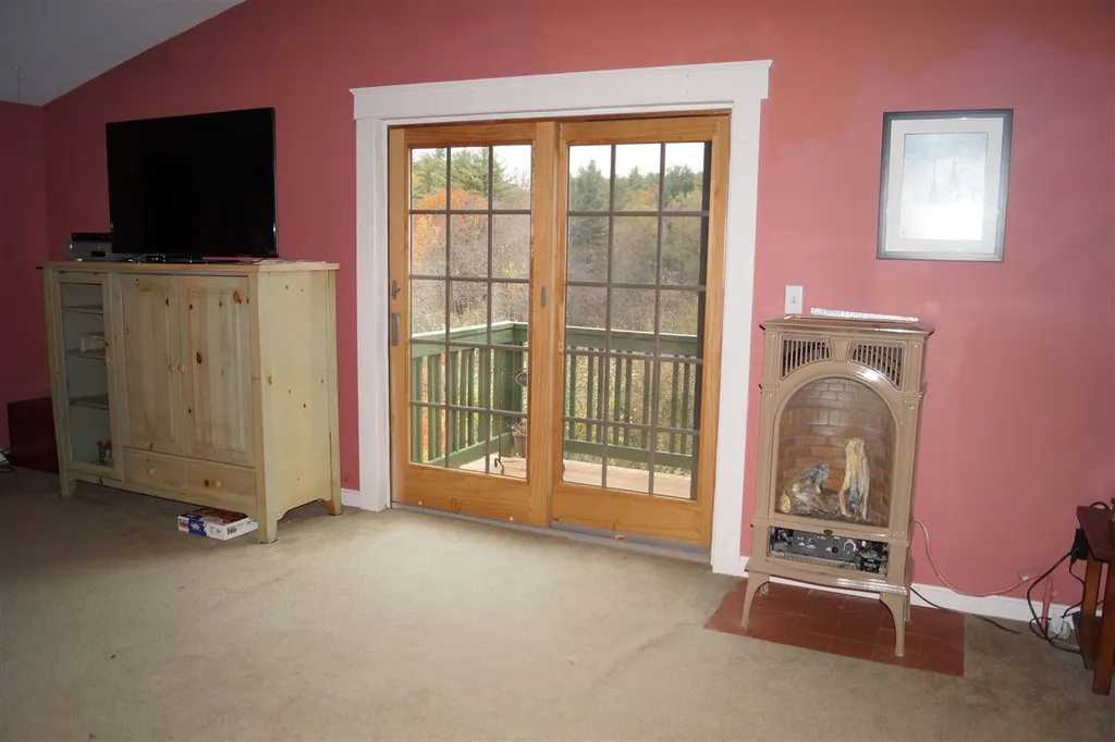 50 Valley Hill Road Pelham NH 03076