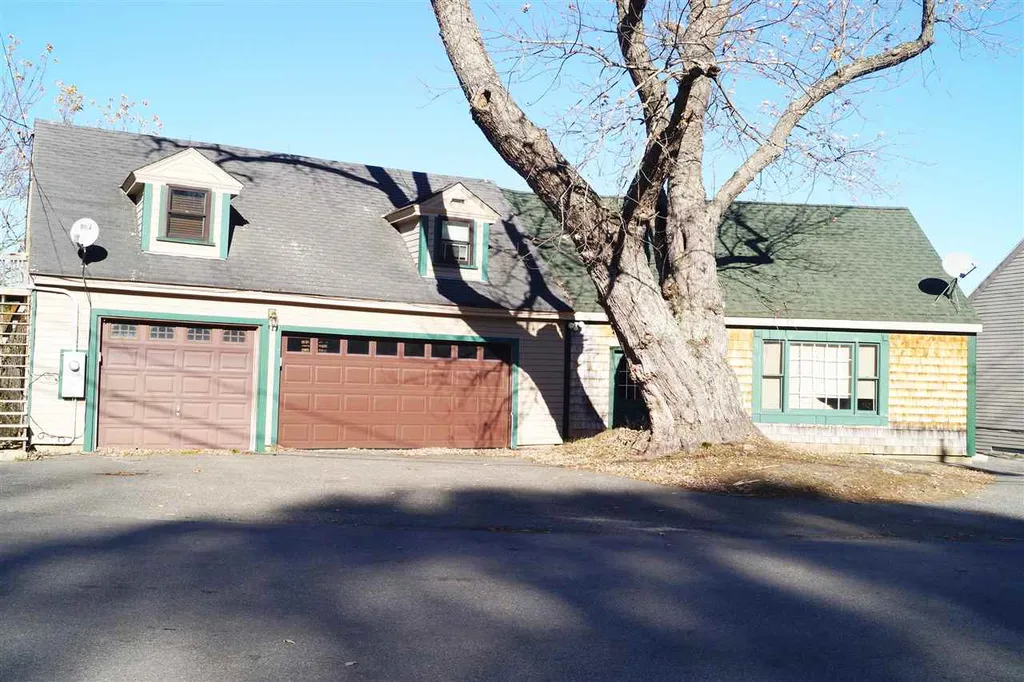 50 Valley Hill Road Pelham NH 03076