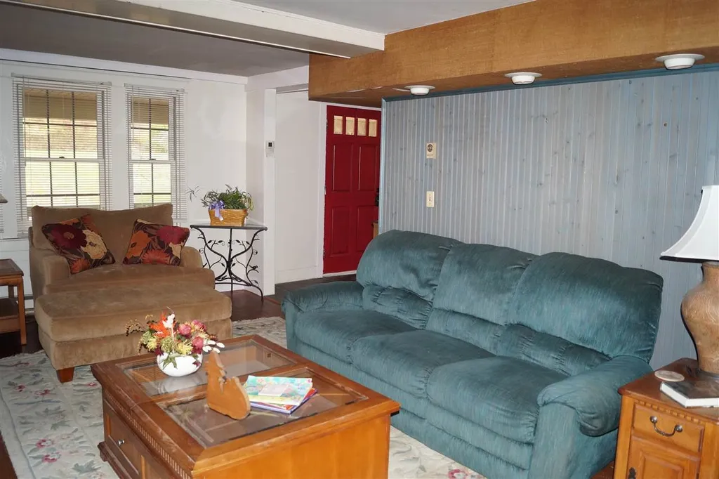 50 Valley Hill Road Pelham NH 03076